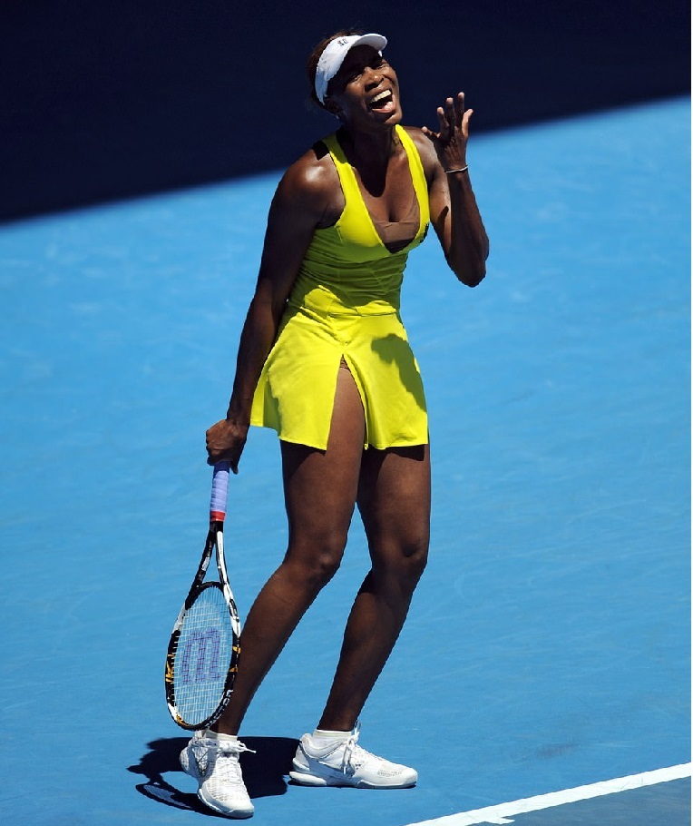 Serena-Williams-older-sister-Venus-Williams-wore-a-skin-tight-yellow-one-piece-during-her-singles-quarter-final-match-against-Chinas-Li-Na-in-2010
