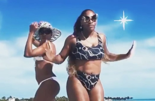 Serena and Venus Williams epic beach